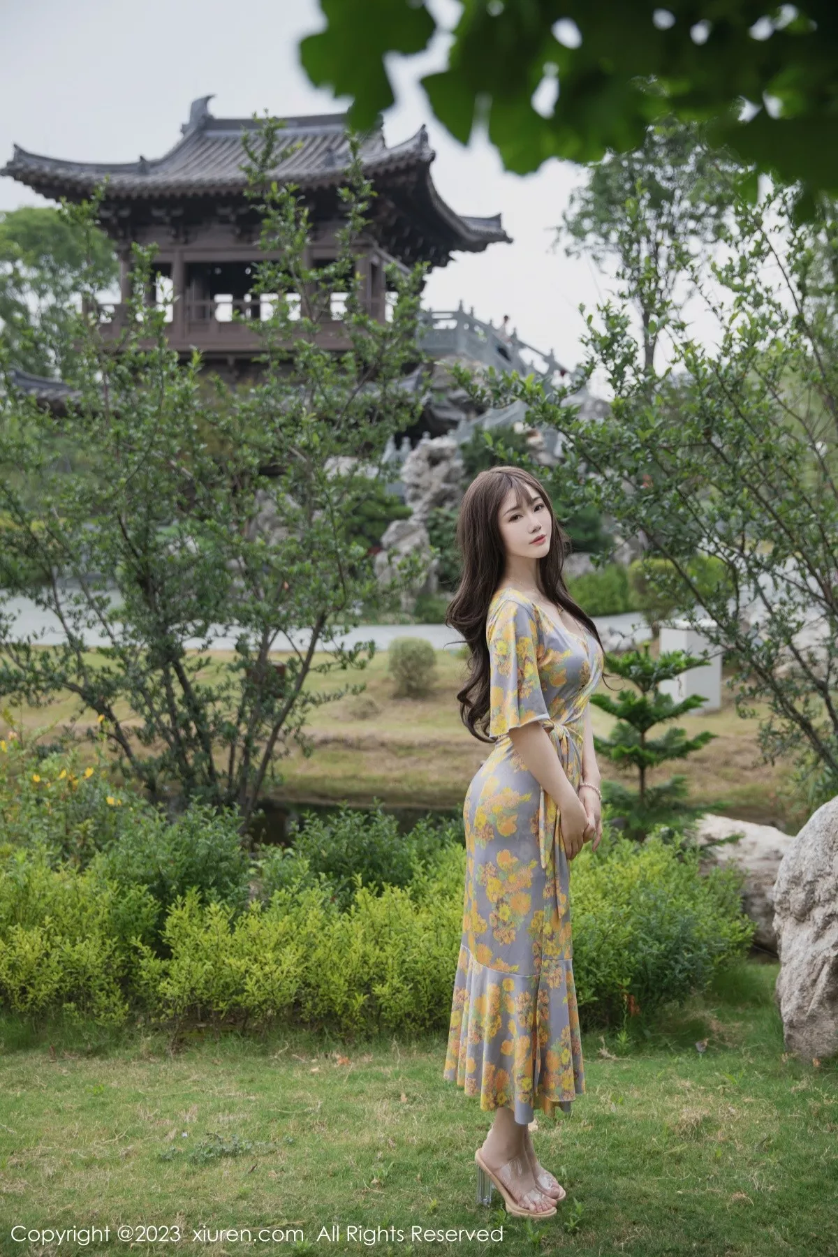 图片[20]-[XiuRen秀人网]第6949期严利娅写真-秀人集