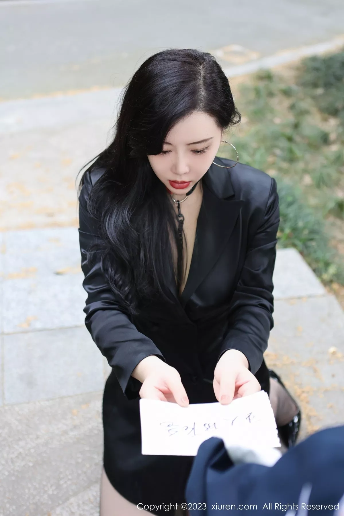 图片[5]-[XiuRen秀人网]第6950期王婉悠写真-秀人集