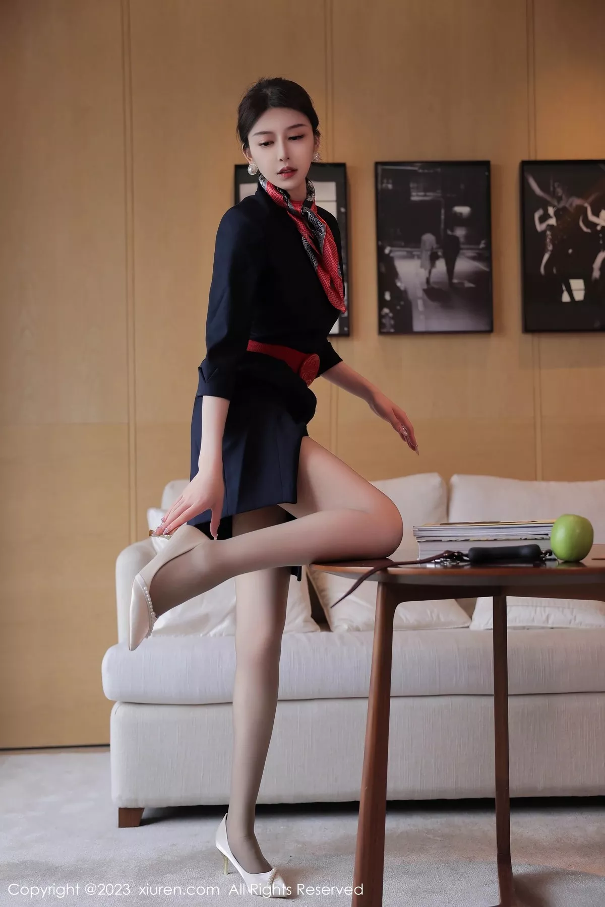 图片[2]-[XiuRen秀人网]第6966期玉兔写真-秀人集