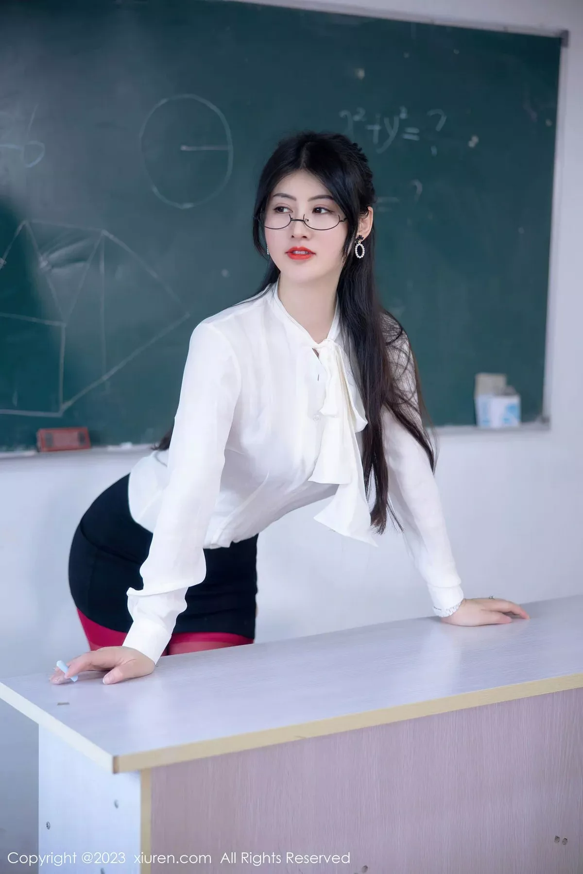 图片[8]-[XiuRen秀人网]第6980期诗诗写真-秀人集