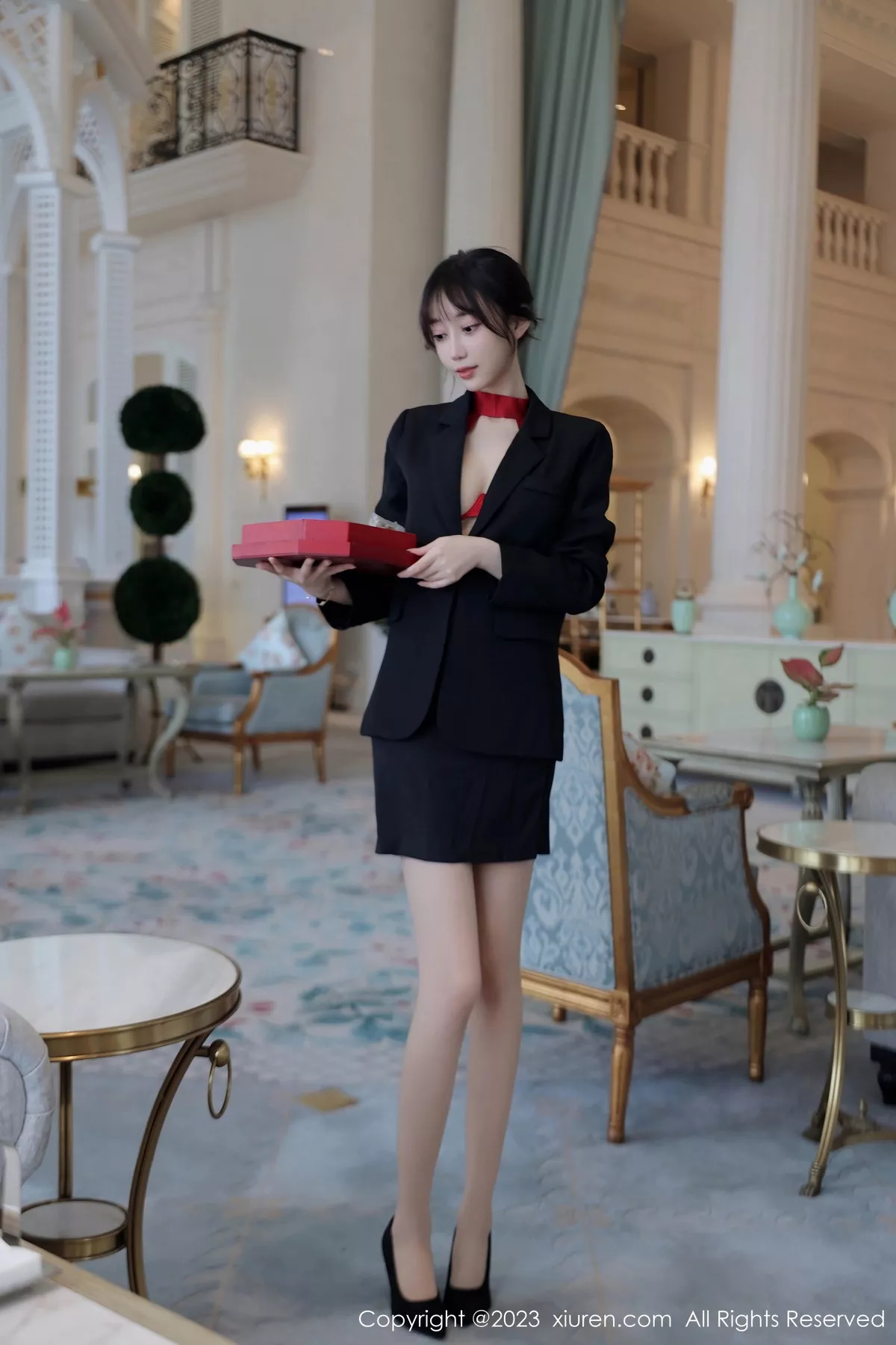 [XiuRen秀人网]第7102期玥儿玥写真-秀人集