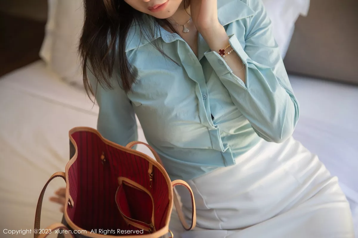 图片[3]-[XiuRen秀人网]第7152期绮里嘉写真-秀人集