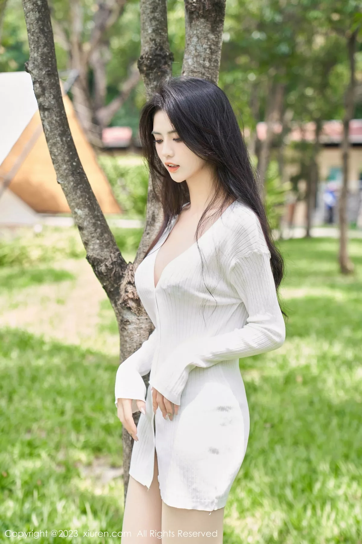 图片[18]-[XiuRen秀人网]第7162期浅浅写真-秀人集