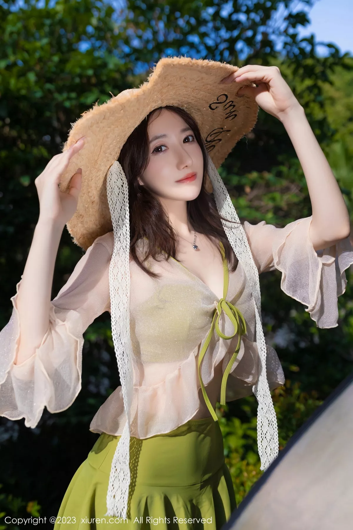 [XiuRen秀人网]第7189期鱼子酱写真-秀人集