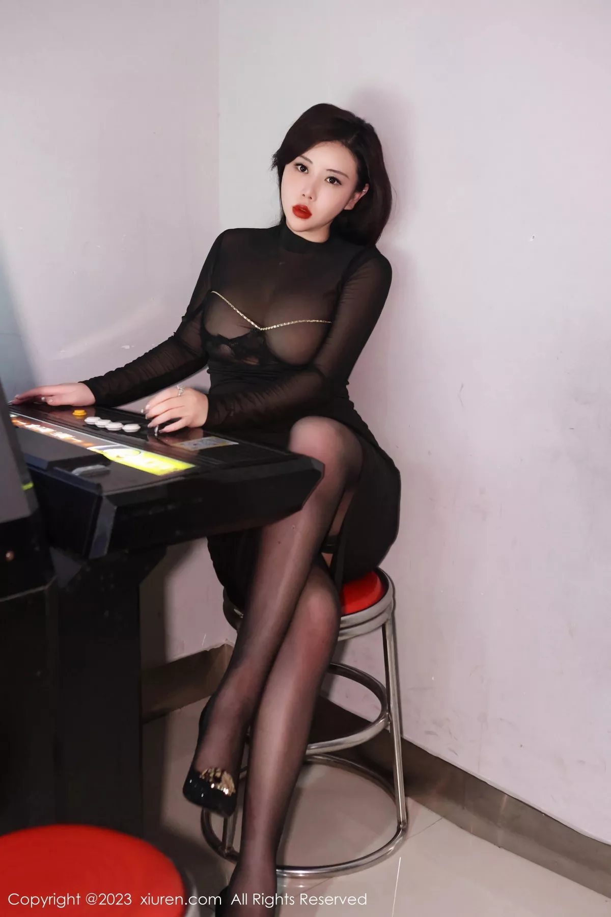图片[13]-[XiuRen秀人网]第7230期王婉悠写真-秀人集