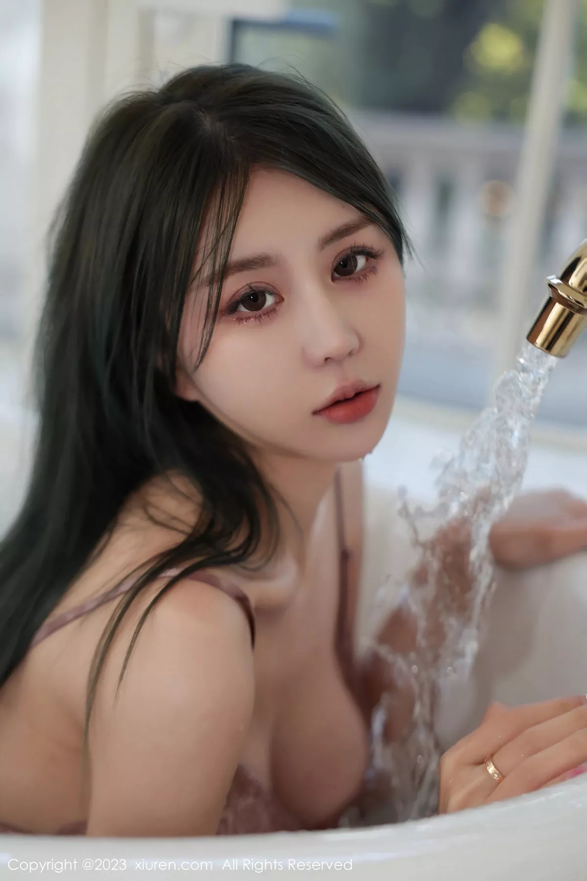 图片[38]-[XiuRen秀人网]第7114期甜仔写真-秀人集