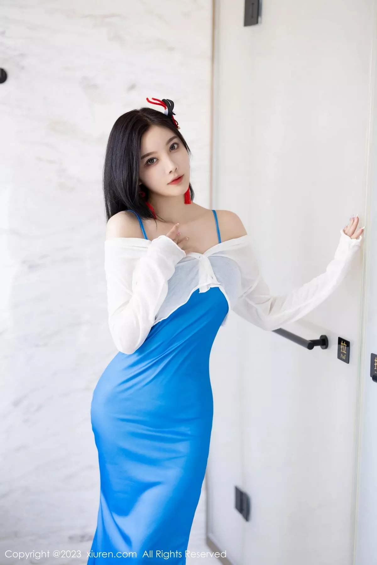 图片[3]-[XiuRen秀人网]第7135期杨晨晨写真-秀人集