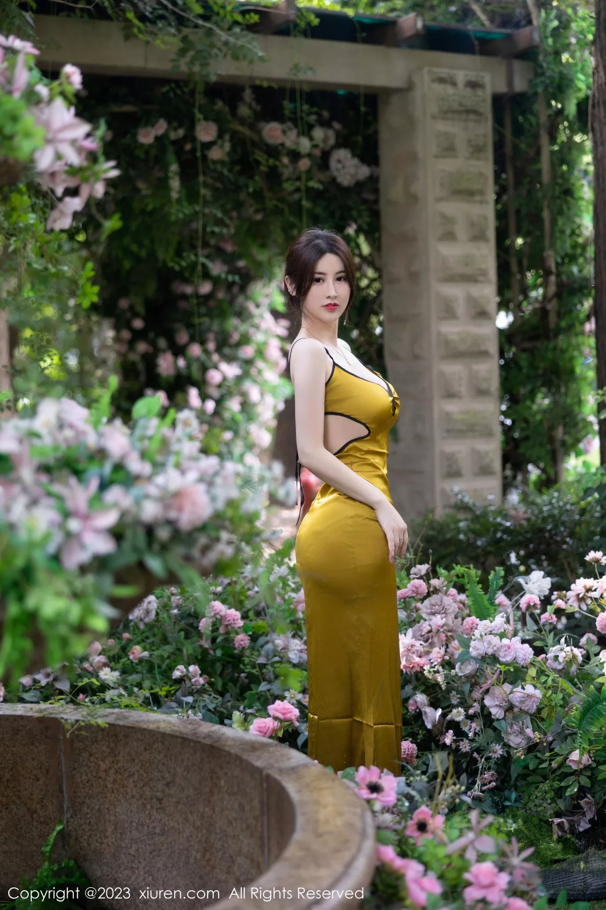 图片[36]-[XiuRen秀人网]第7302期诗诗写真-秀人集