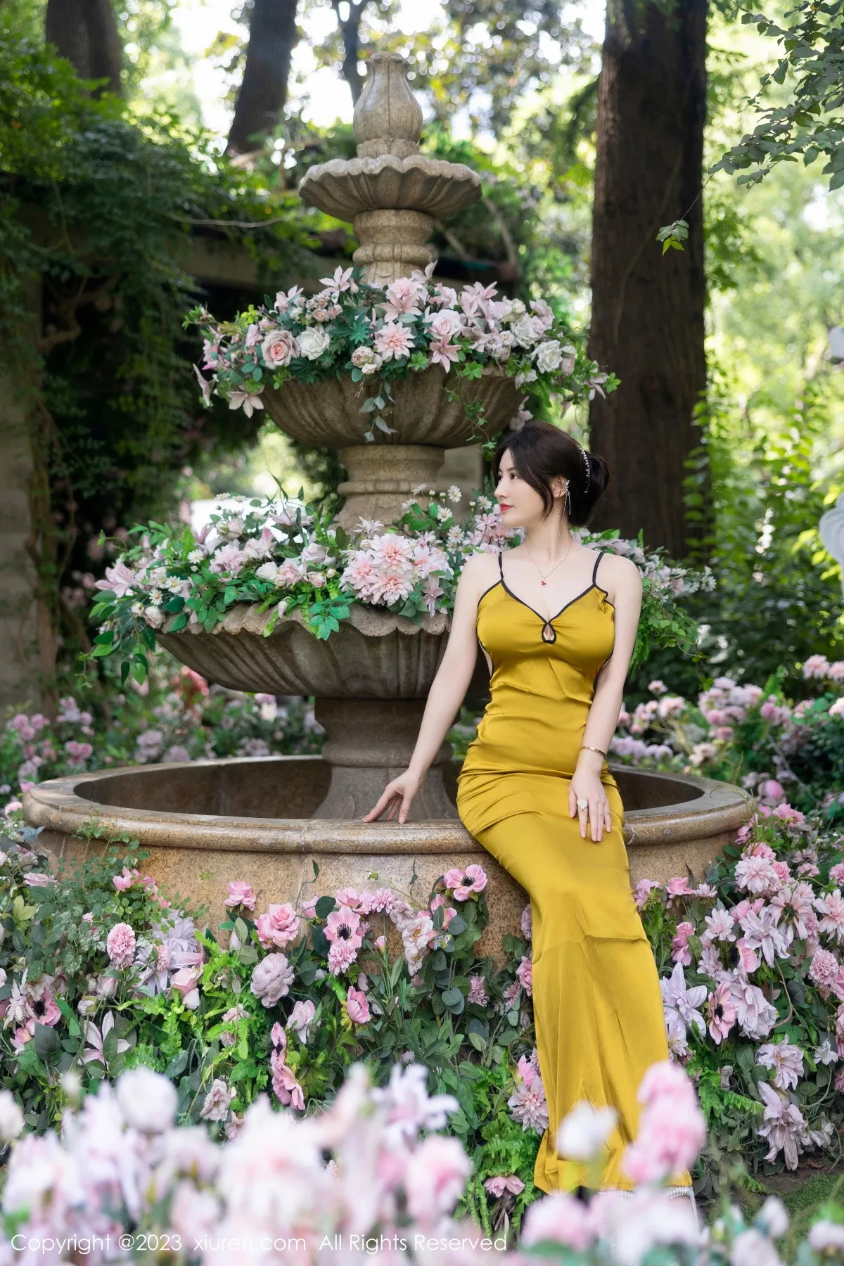 图片[31]-[XiuRen秀人网]第7302期诗诗写真-秀人集