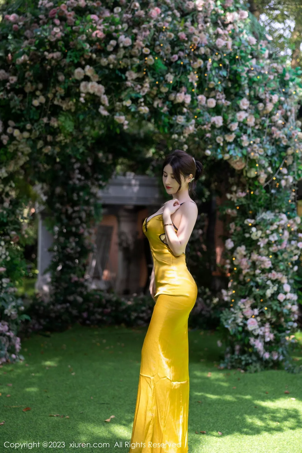 图片[39]-[XiuRen秀人网]第7302期诗诗写真-秀人集