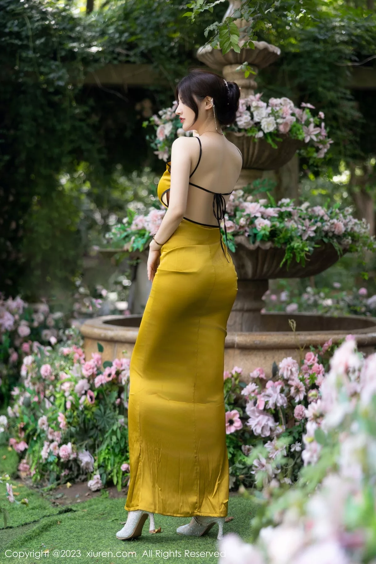 图片[26]-[XiuRen秀人网]第7302期诗诗写真-秀人集