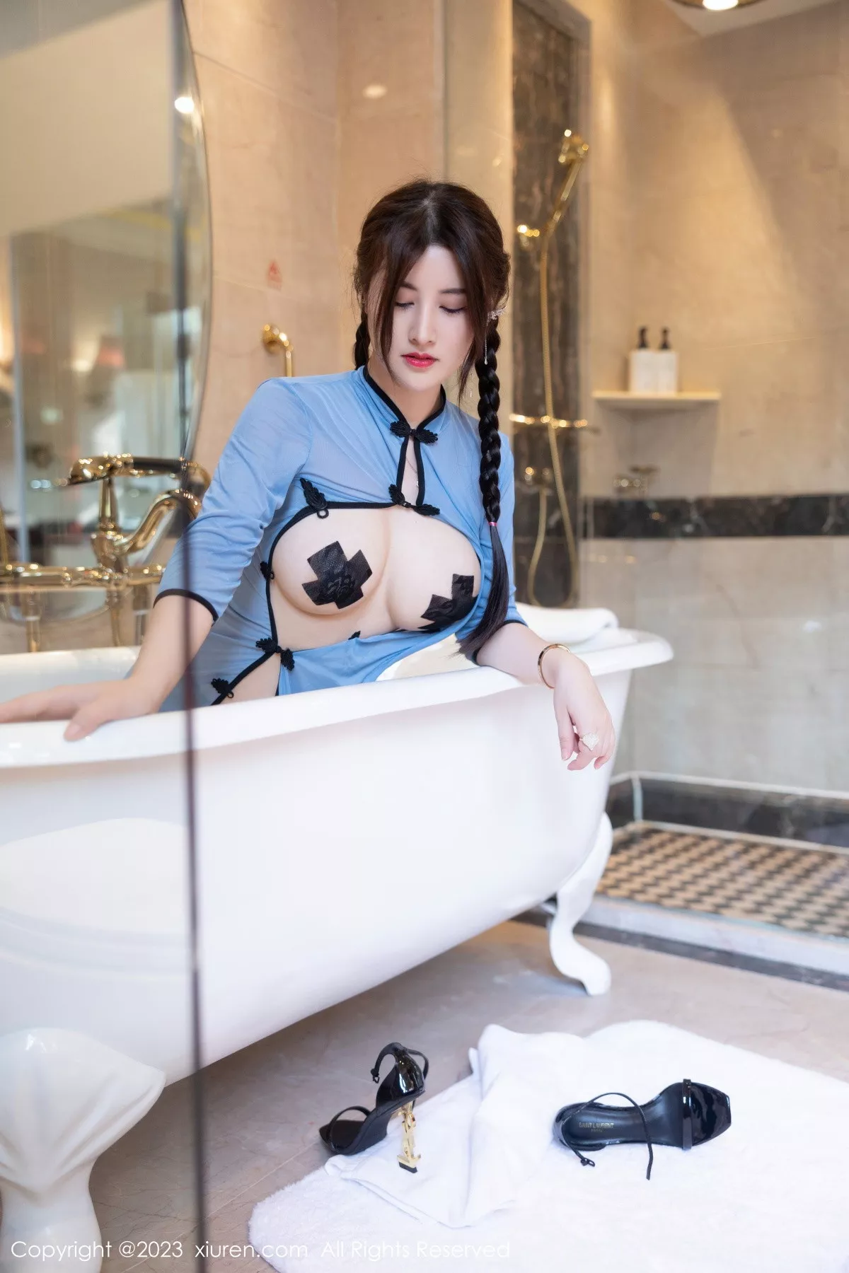 图片[38]-[XiuRen秀人网]第7357期诗诗写真-秀人集