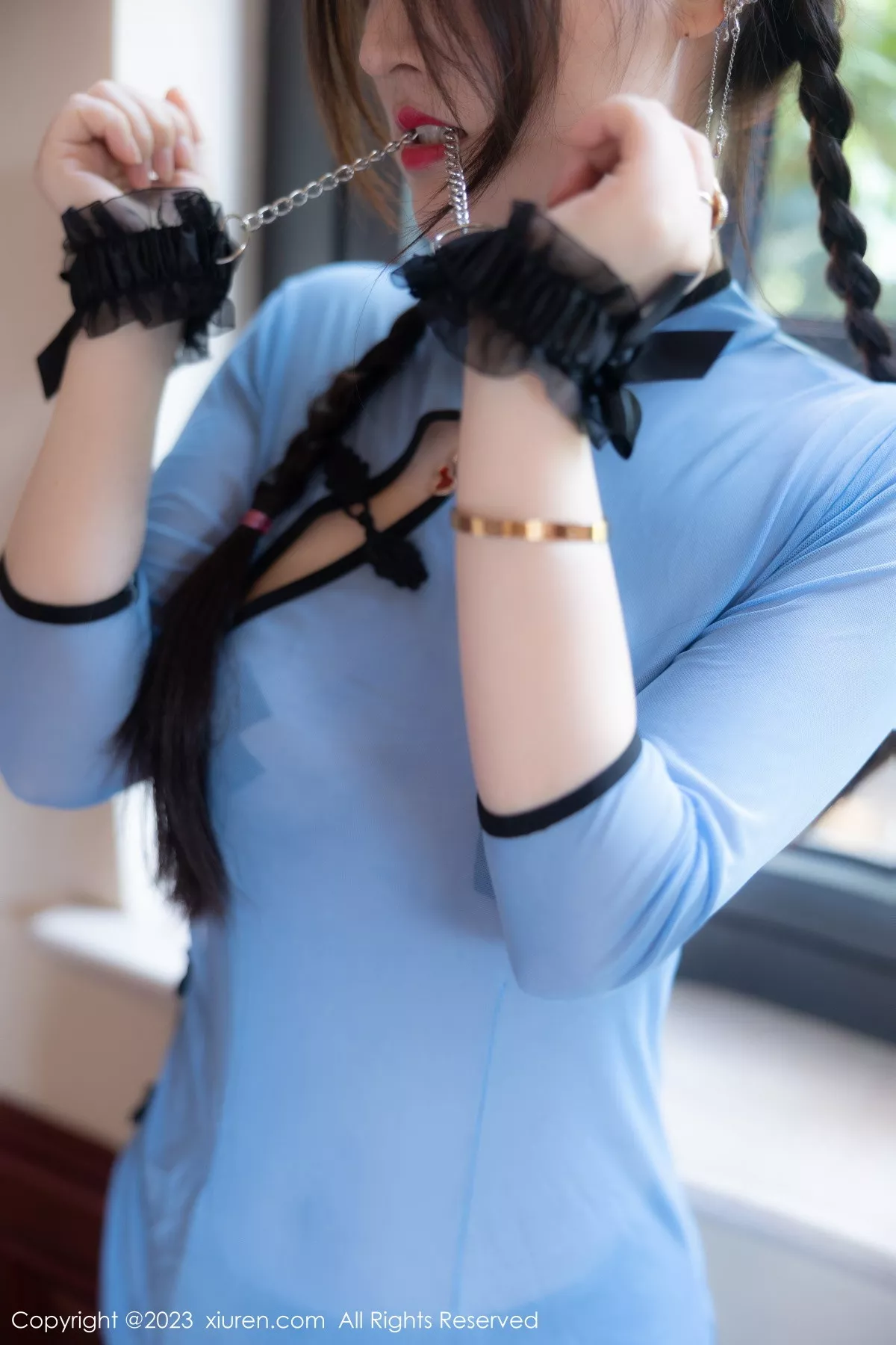 图片[4]-[XiuRen秀人网]第7357期诗诗写真-秀人集