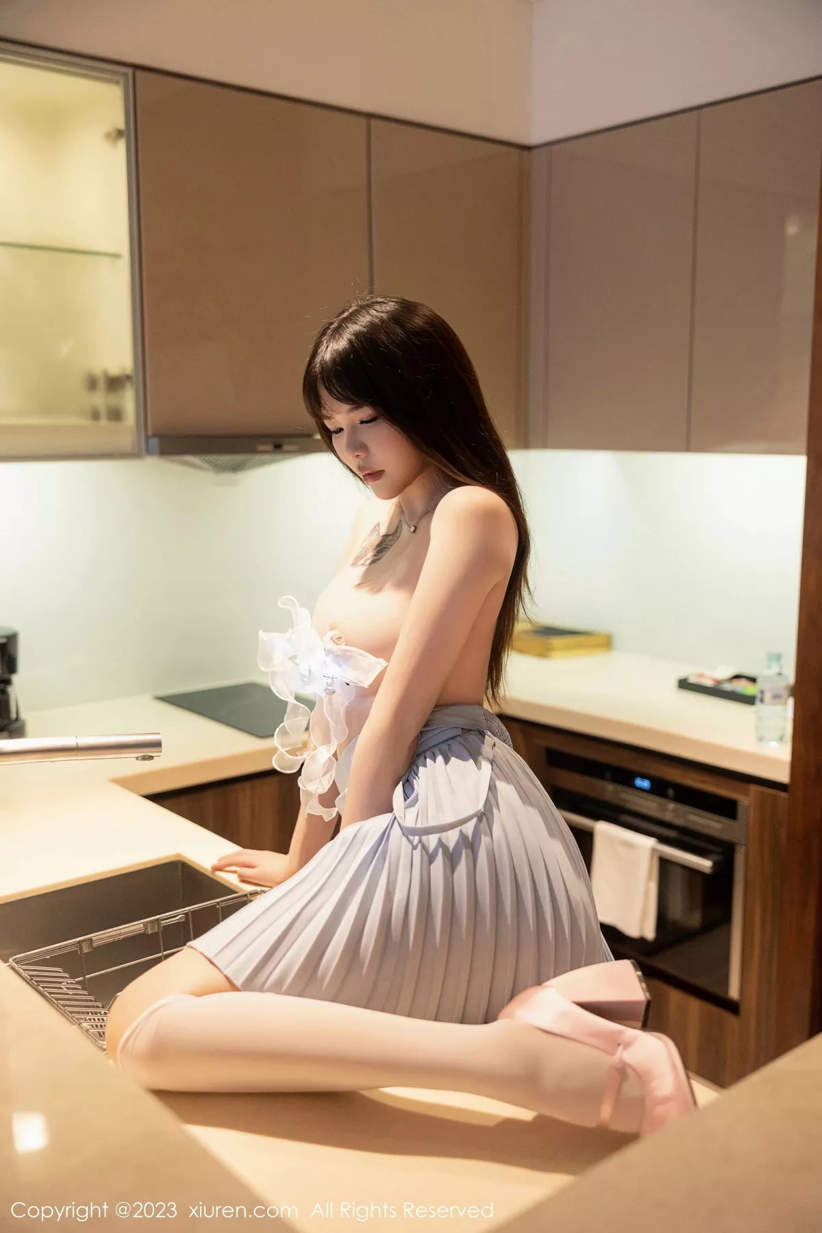 图片[34]-[XiuRen秀人网]第7266期薇薇写真-秀人集