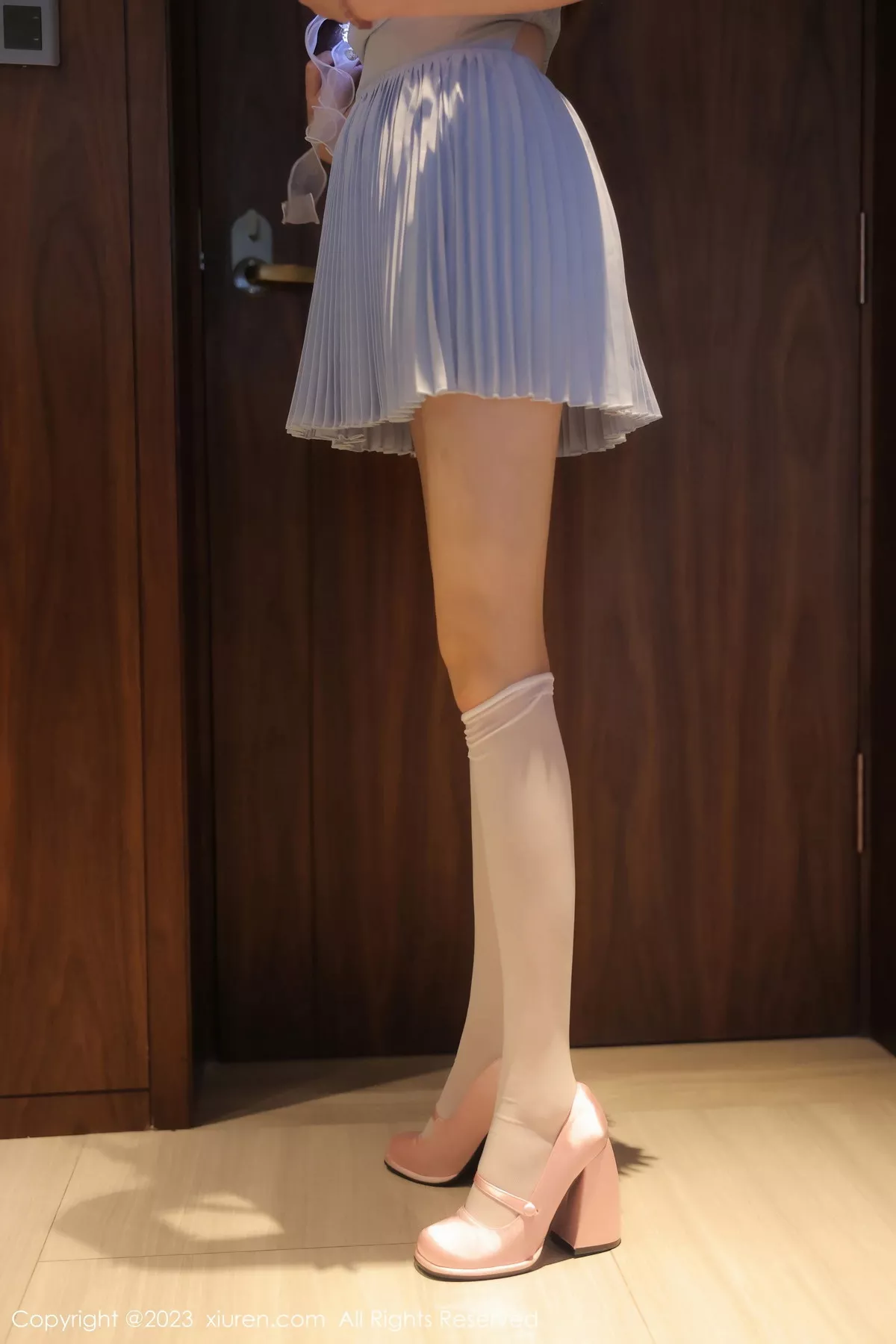 图片[28]-[XiuRen秀人网]第7266期薇薇写真-秀人集