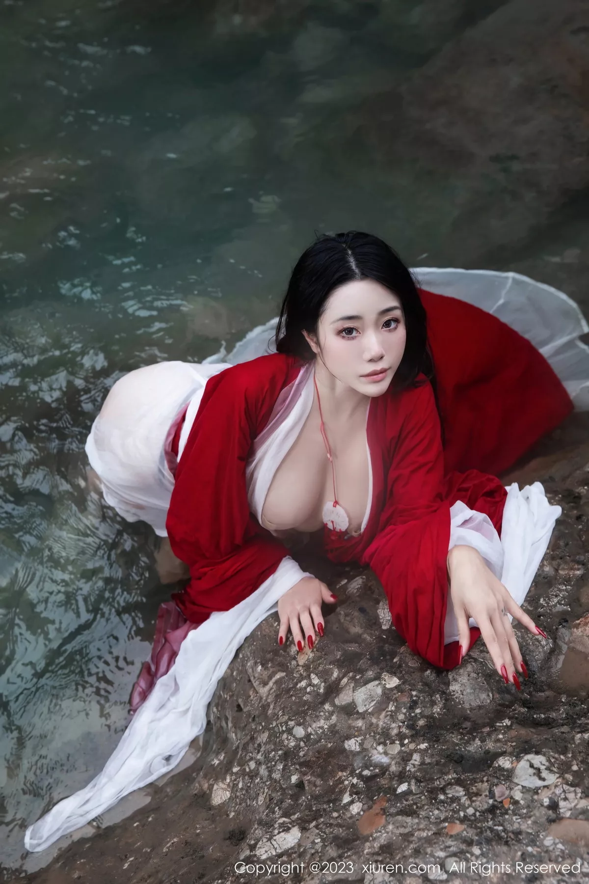 图片[30]-[XiuRen秀人网]第7295期严利娅写真-秀人集