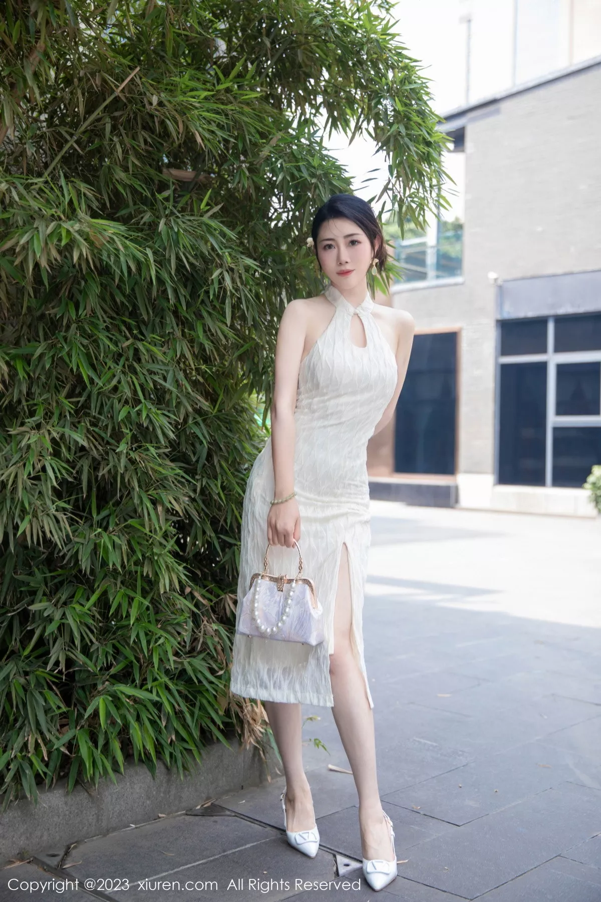 图片[16]-[XiuRen秀人网]第7435期严利娅写真-秀人集