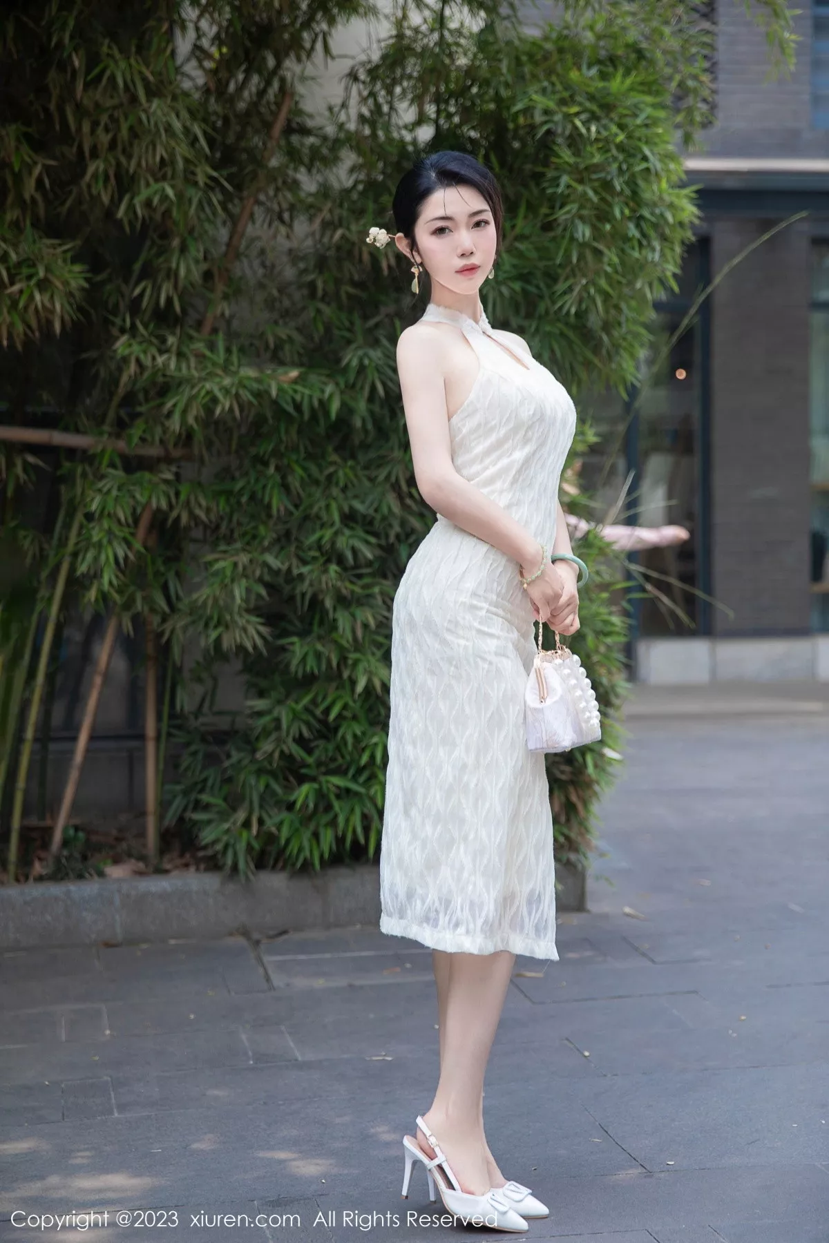 图片[17]-[XiuRen秀人网]第7435期严利娅写真-秀人集