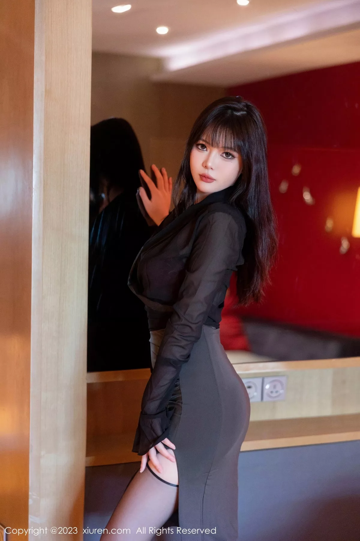 图片[14]-[XiuRen秀人网]第7523期薇薇写真-秀人集