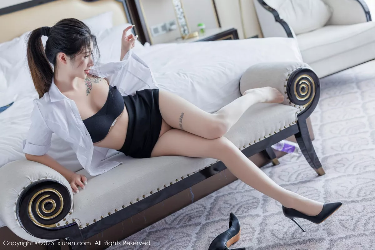 图片[19]-[XiuRen秀人网]第7406期灵诗怡写真-秀人集