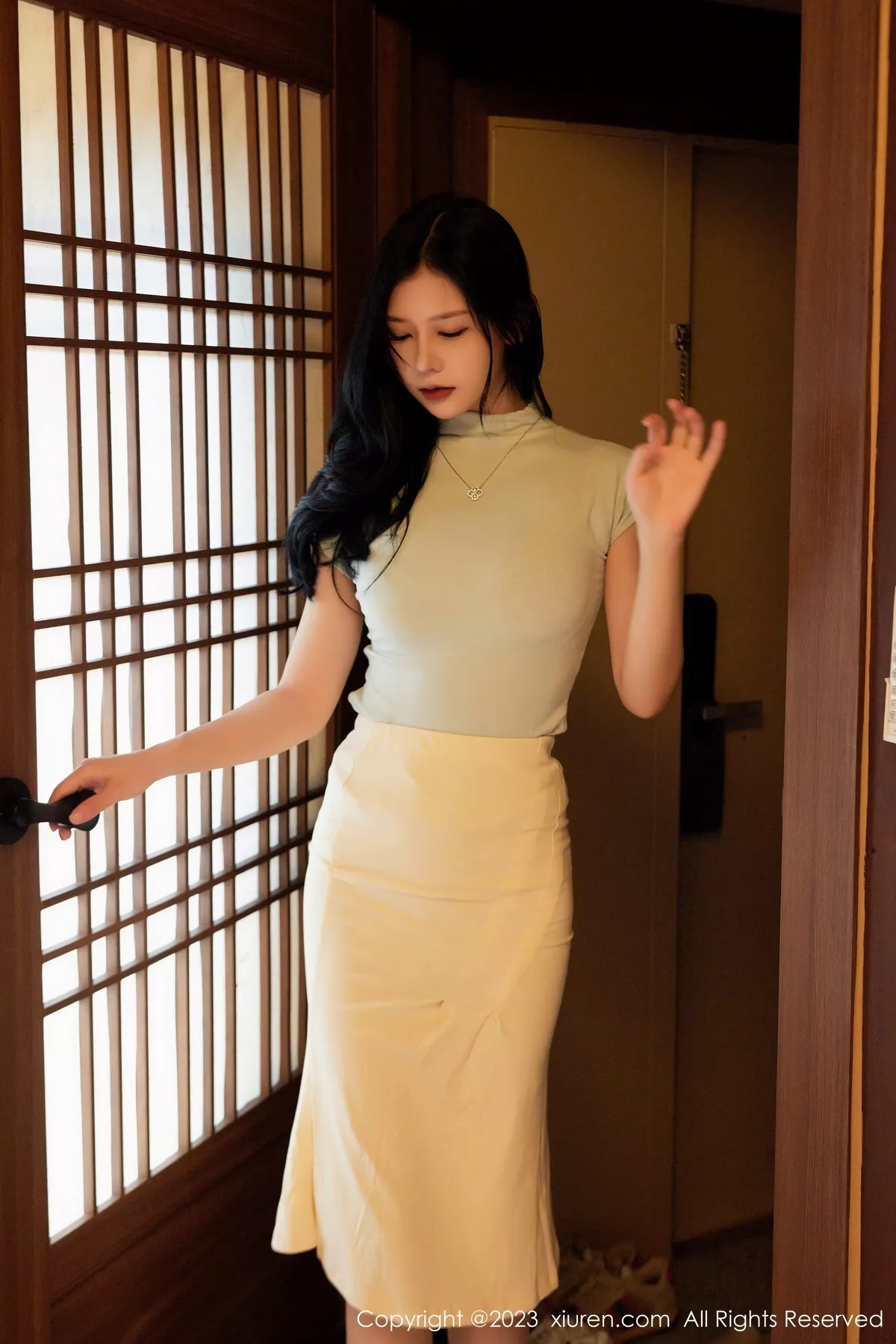 图片[3]-[XiuRen秀人网]第7531期尹甜甜写真-秀人集