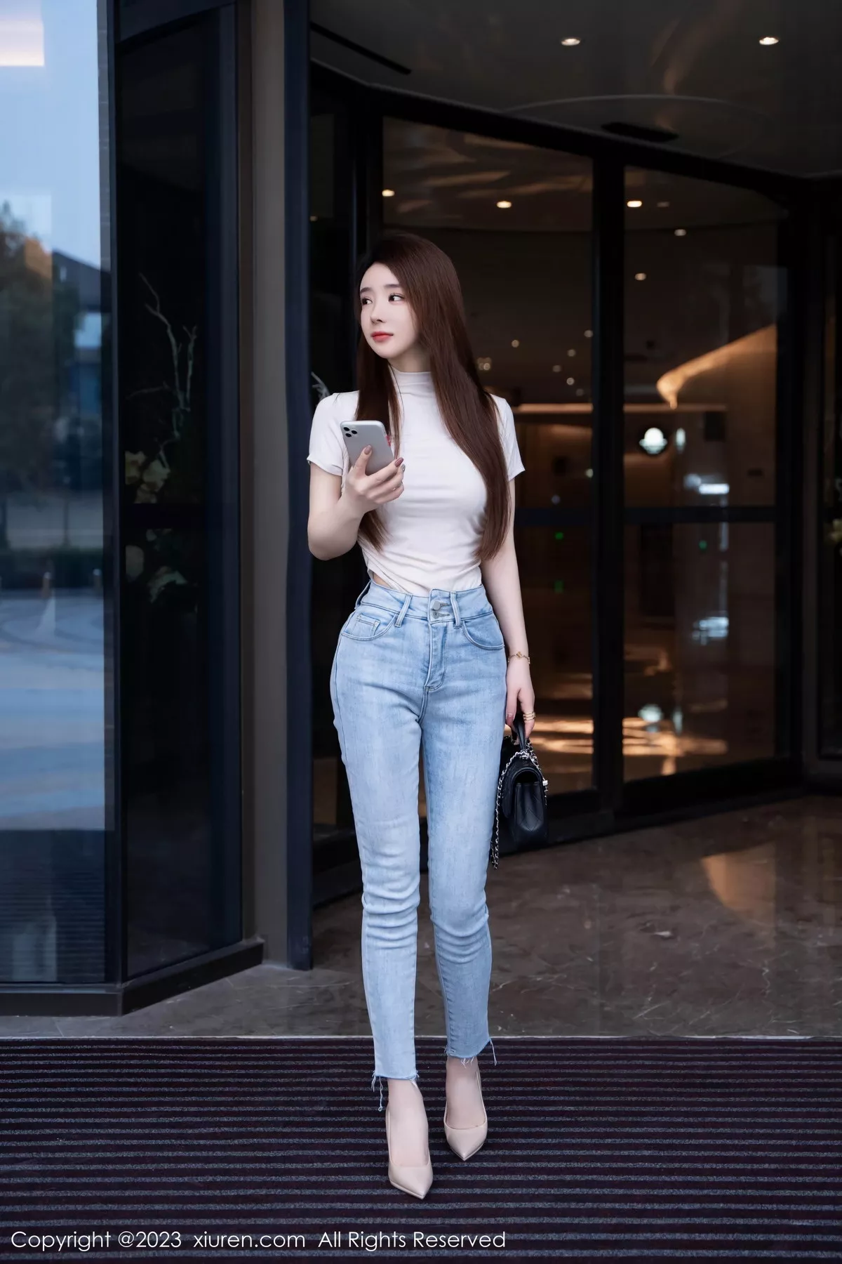 图片[7]-[XiuRen秀人网]第7586期雨儿baby写真-秀人集