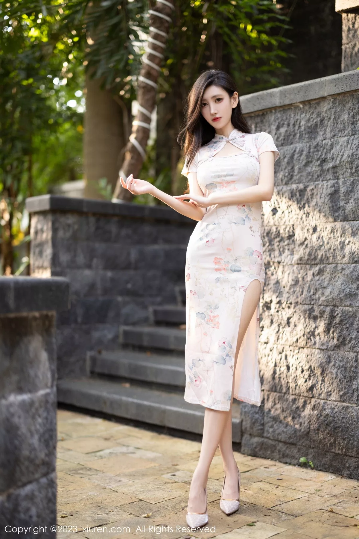 图片[16]-[XiuRen秀人网]第7631期章芃芃写真-秀人集