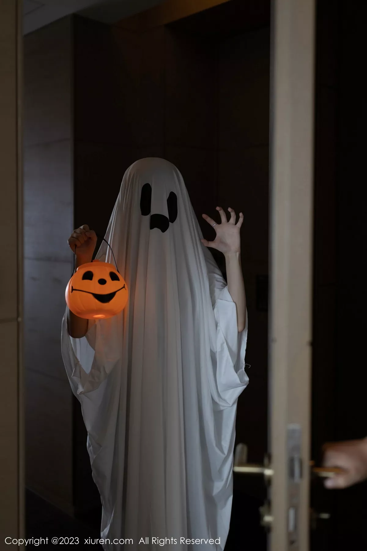 图片[2]-[XiuRen秀人网]第7649期幼幼写真-秀人集