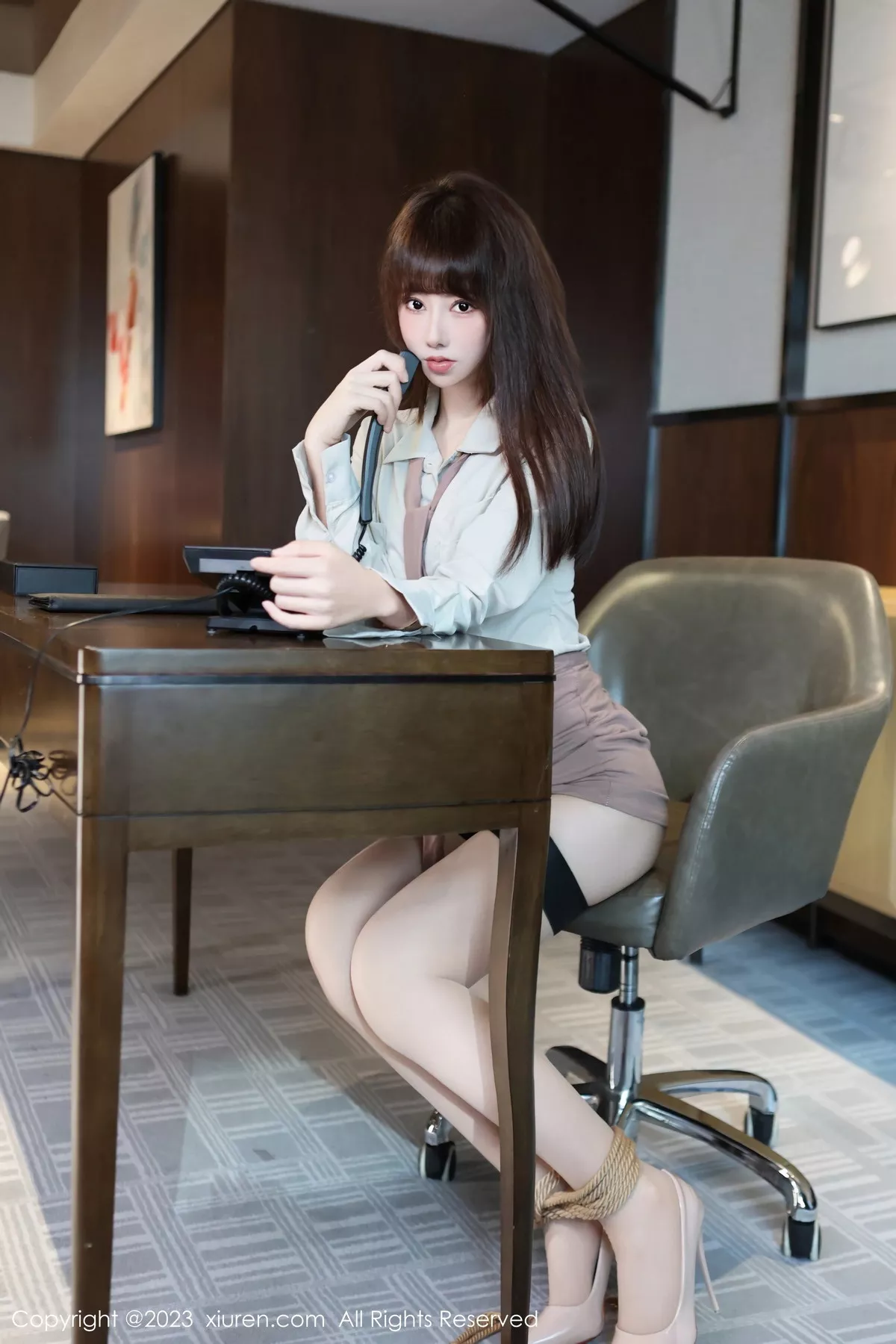 图片[4]-[XiuRen秀人网]第7643期白笑笑写真-秀人集