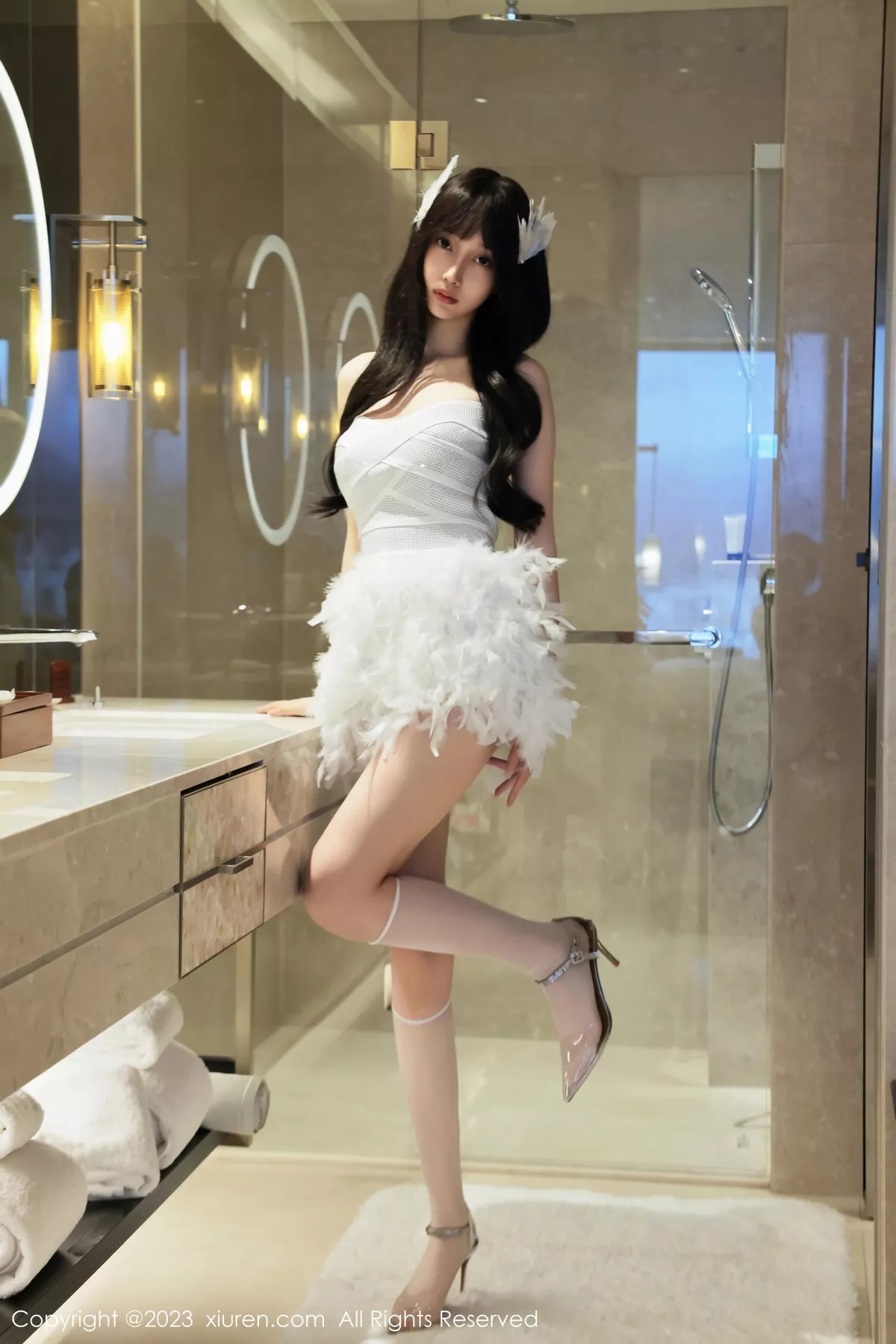 [XiuRen秀人网]第7644期玥儿玥写真-秀人集