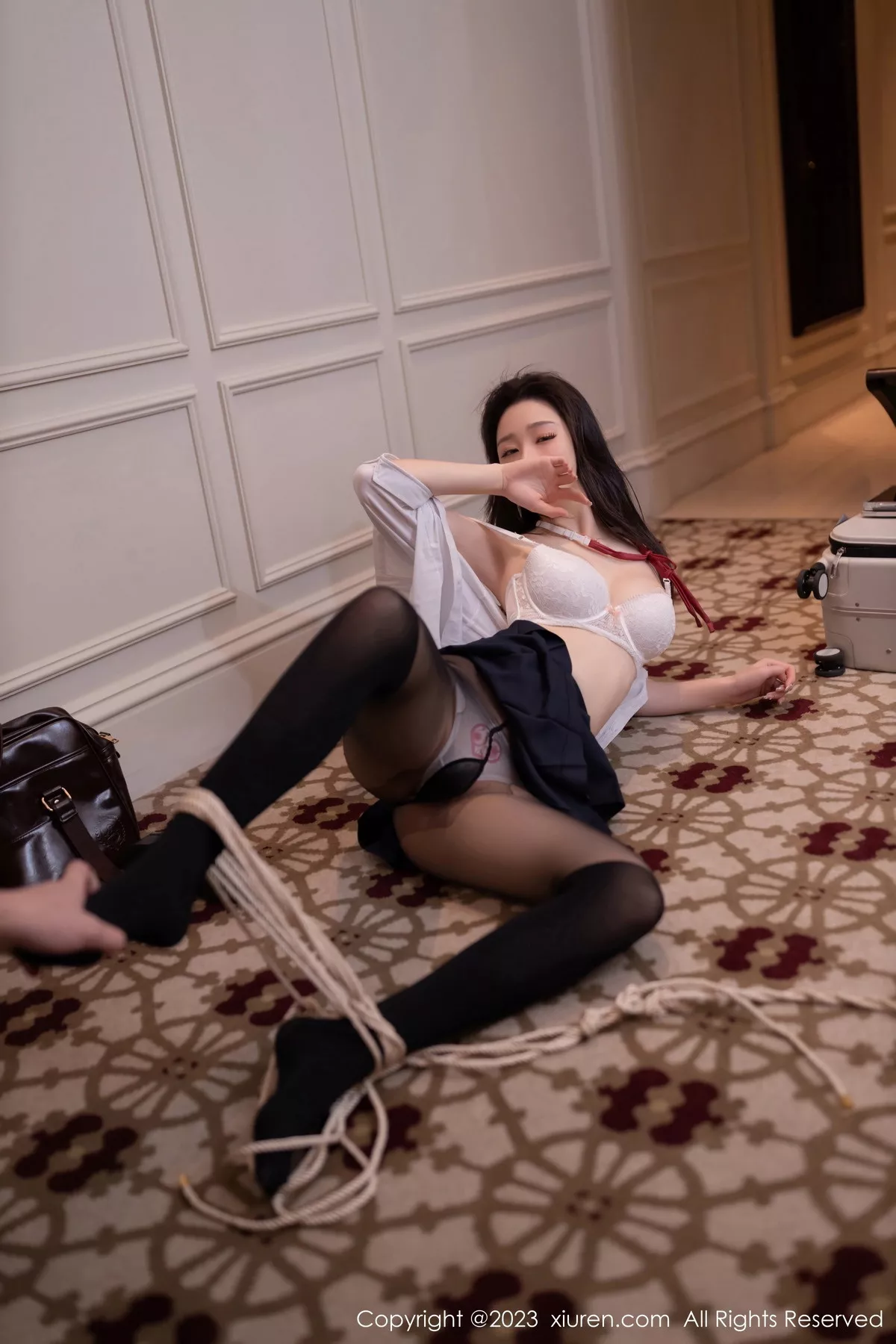 图片[28]-[XiuRen秀人网]第7674期小逗逗写真-秀人集