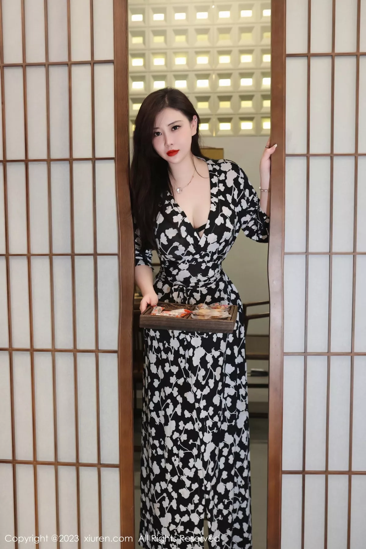 图片[2]-[XiuRen秀人网]第7548期王婉悠写真-秀人集