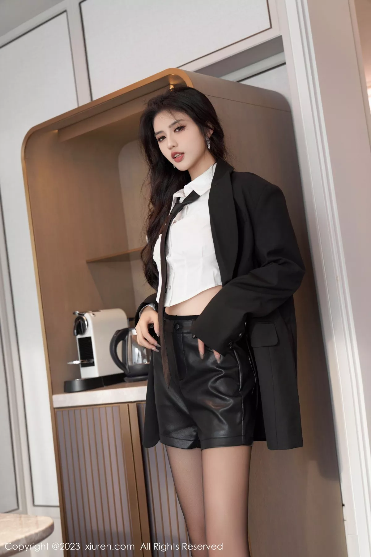 图片[20]-[XiuRen秀人网]第7560期浅浅写真-秀人集