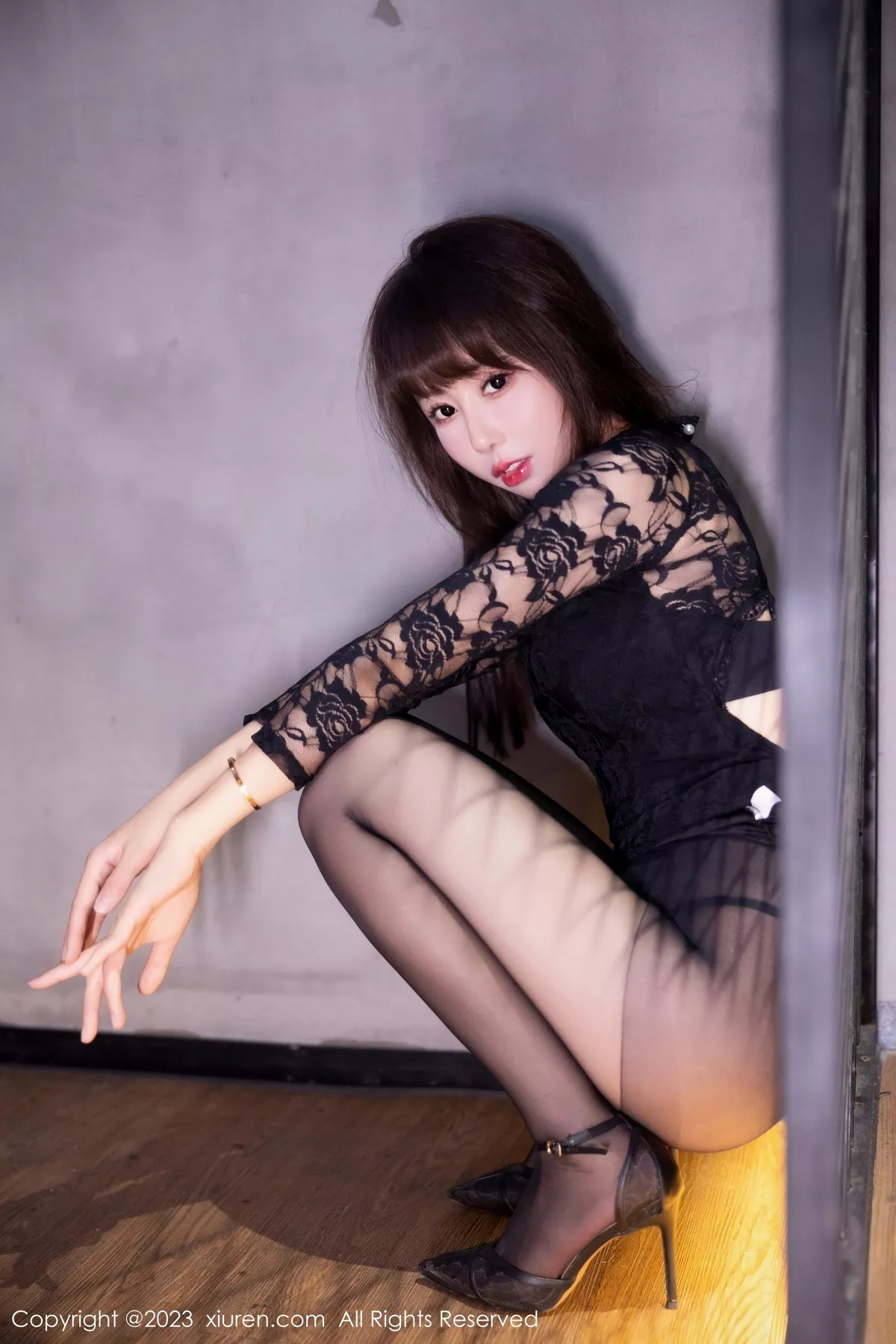 图片[3]-[XiuRen秀人网]第7751期韩系学妹写真-秀人集