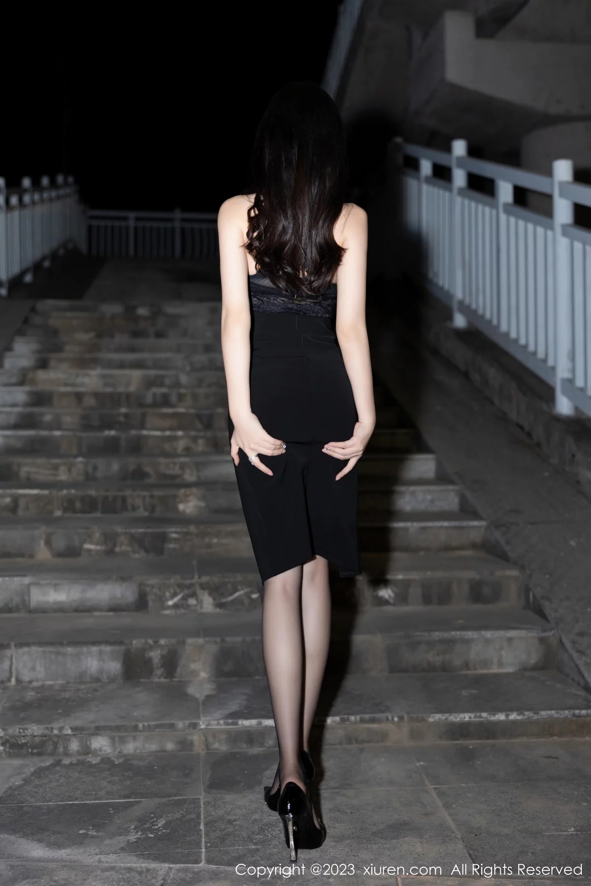 图片[5]-[XiuRen秀人网]第7820期徐莉芝写真-秀人集