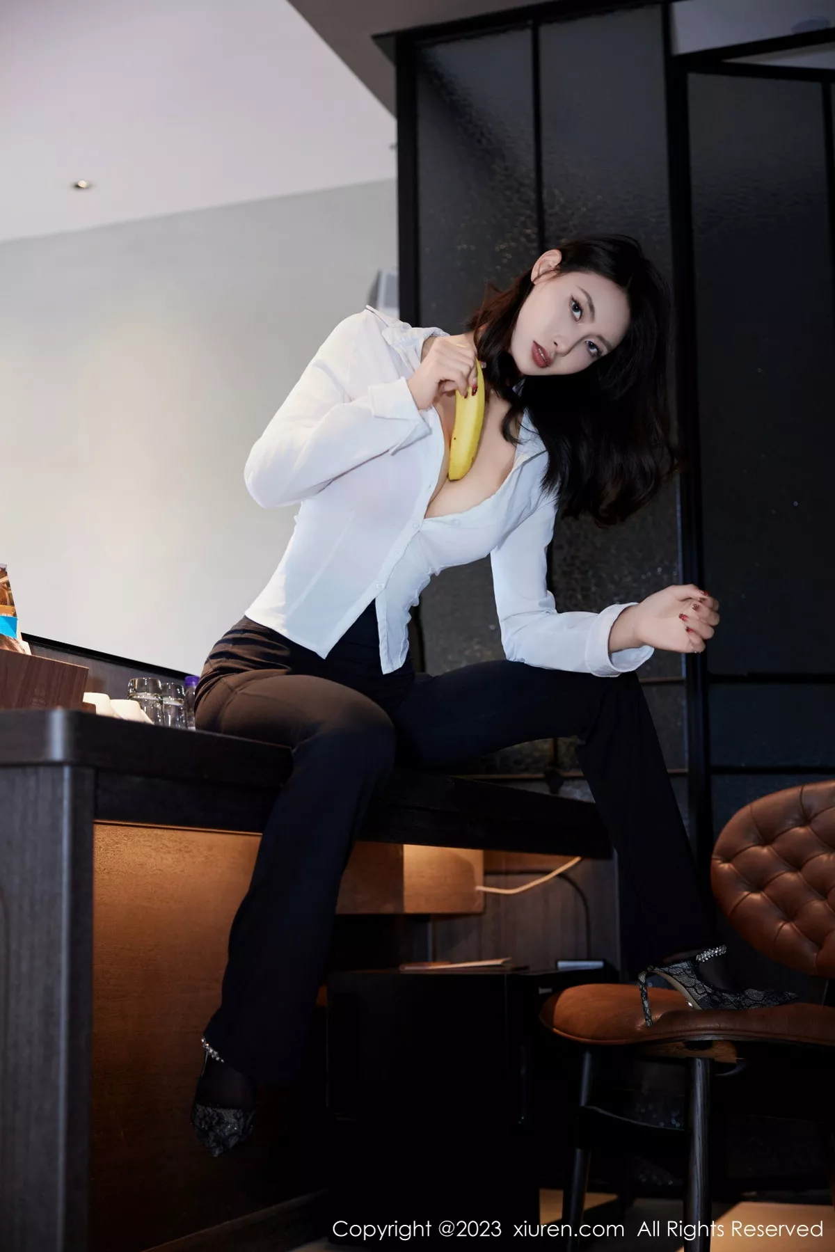 图片[6]-[XiuRen秀人网]第7692期Lingyu69写真-秀人集