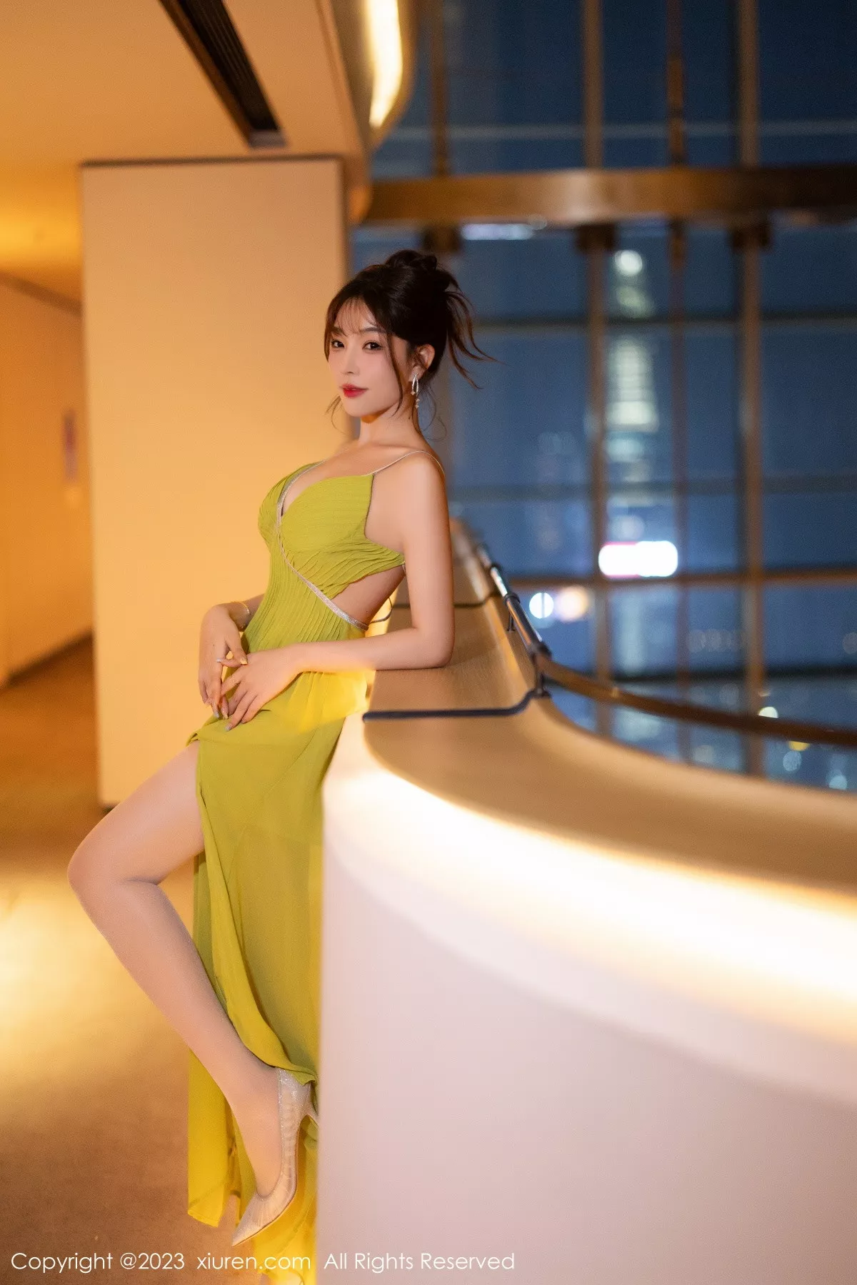 [XiuRen秀人网]第7696期徐莉芝写真-秀人集