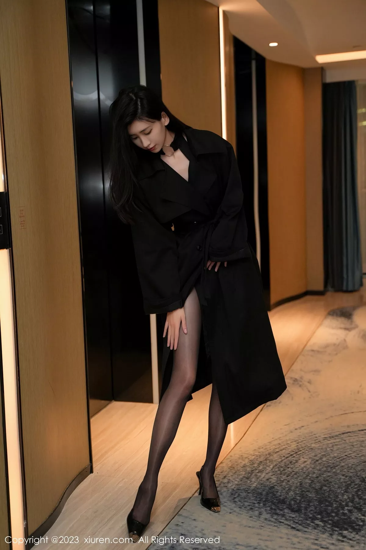 图片[11]-[XiuRen秀人网]第7701期章芃芃写真-秀人集