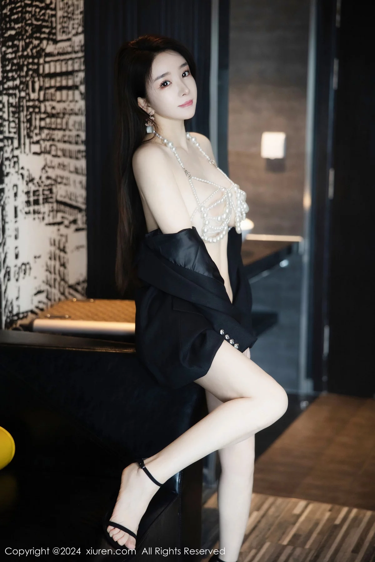 图片[12]-[XiuRen秀人网]第7939期雨儿写真-秀人集