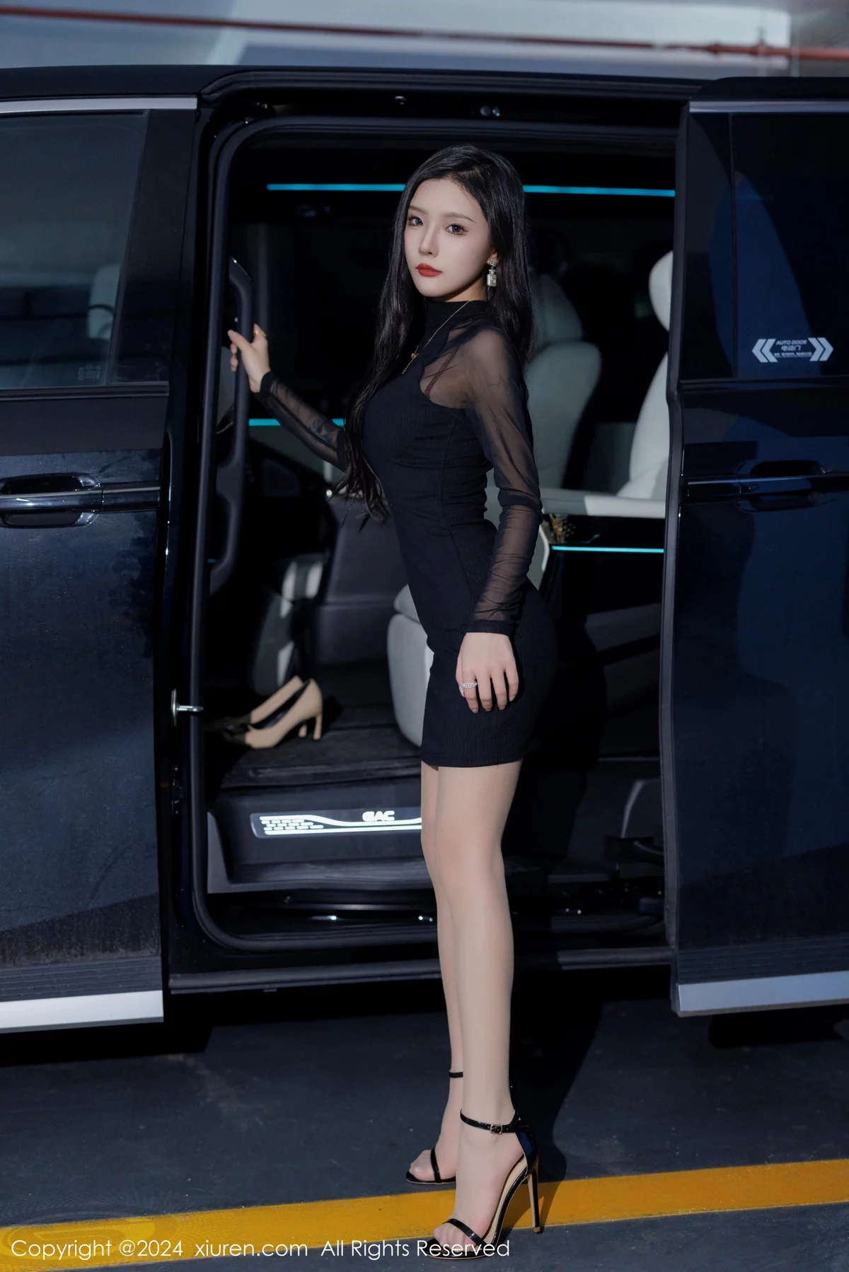 图片[2]-[XiuRen秀人网]第7942期七七写真-秀人集