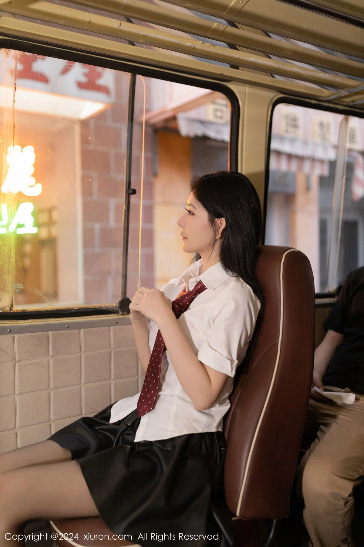 图片[7]-[XiuRen秀人网]第7957期幼幼写真-秀人集