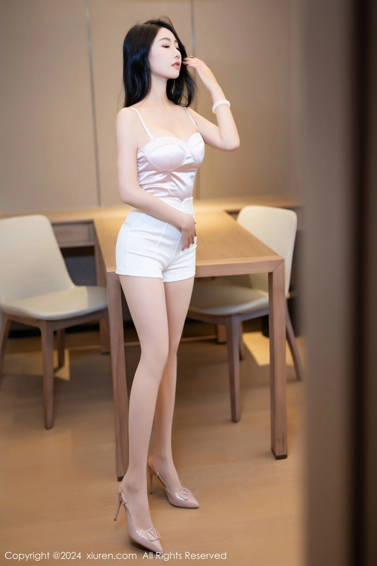 [XiuRen秀人网]第7962期苏苏阿写真-秀人集