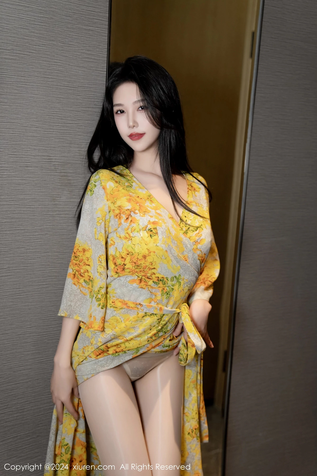 图片[33]-[XiuRen秀人网]第7981期利世写真-秀人集