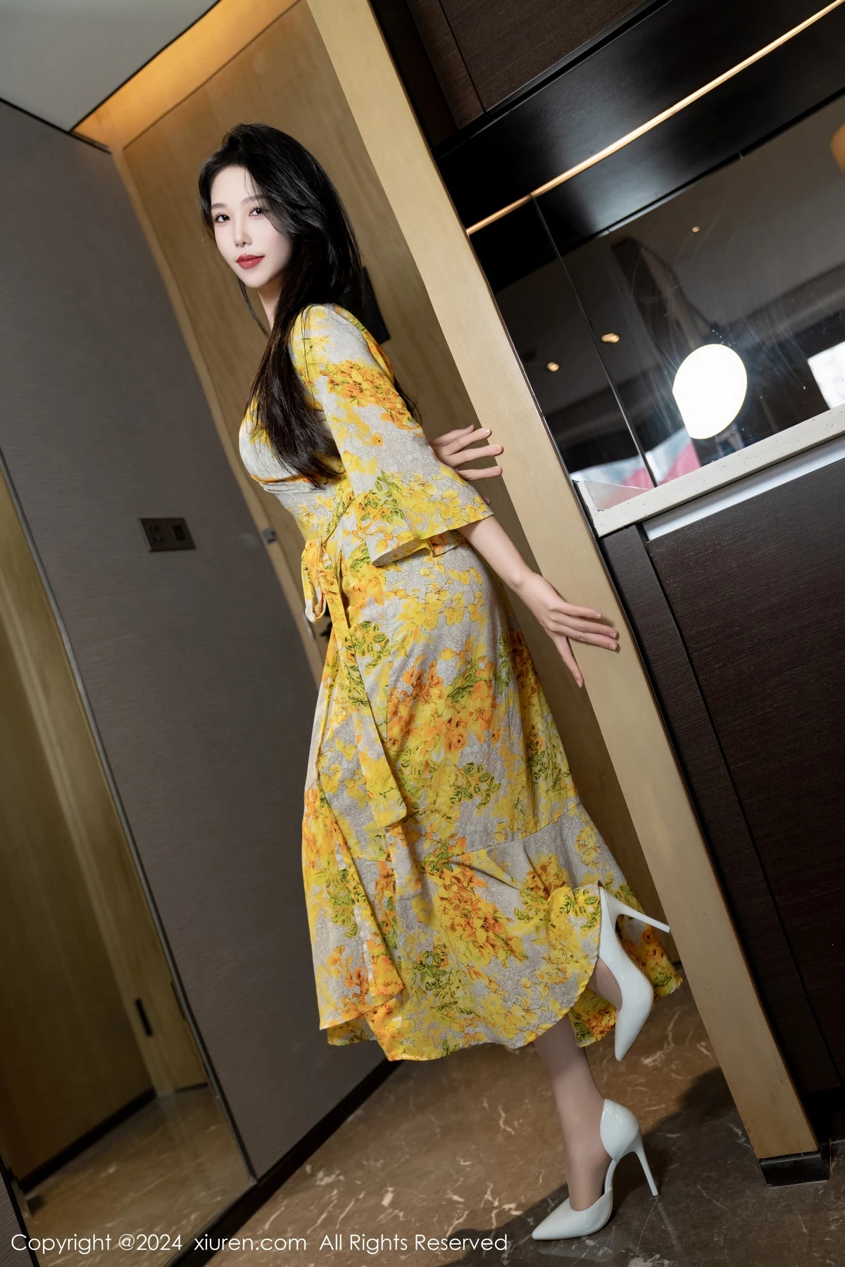 图片[28]-[XiuRen秀人网]第7981期利世写真-秀人集