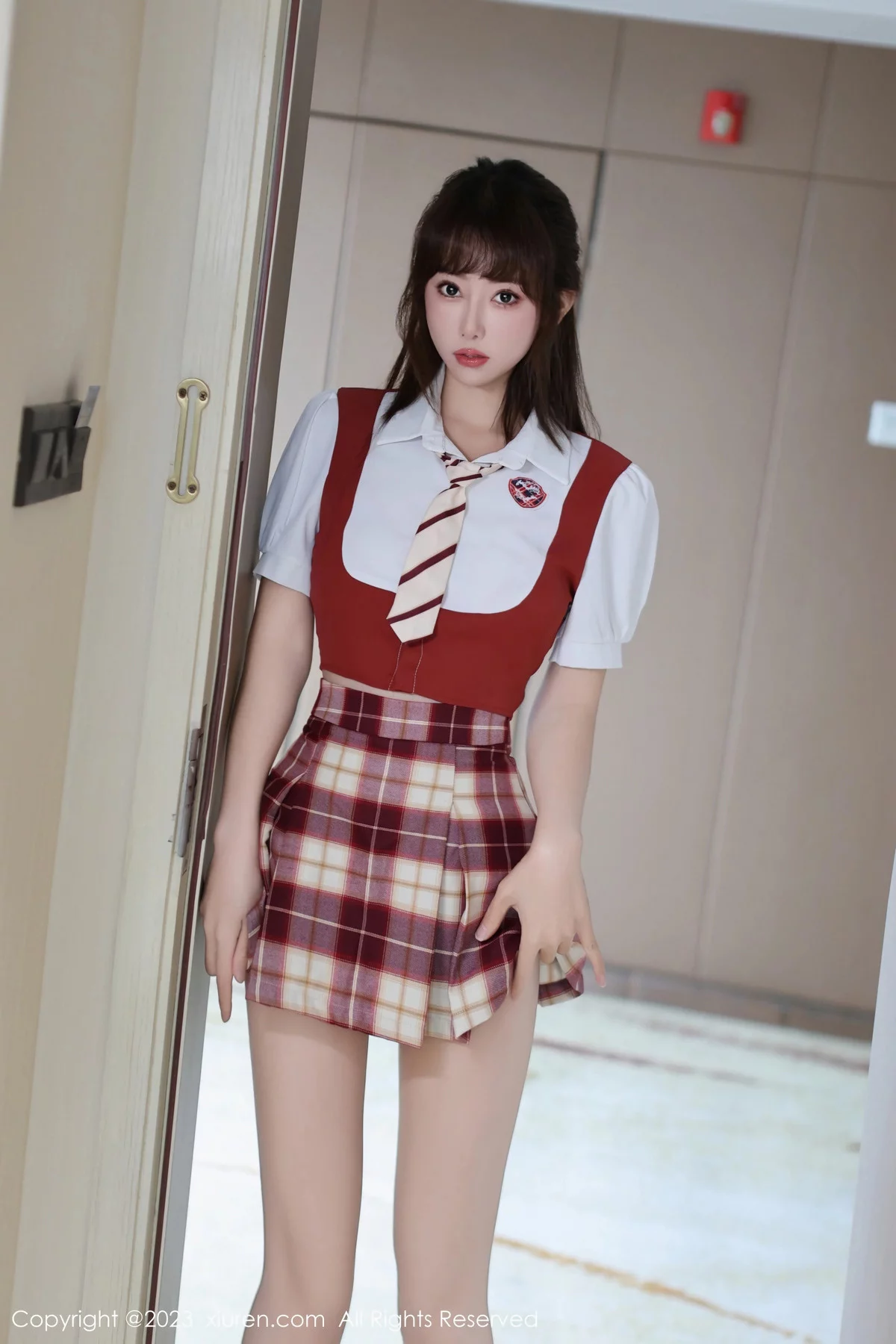 图片[13]-[XiuRen秀人网]第7851期金tiao写真-秀人集