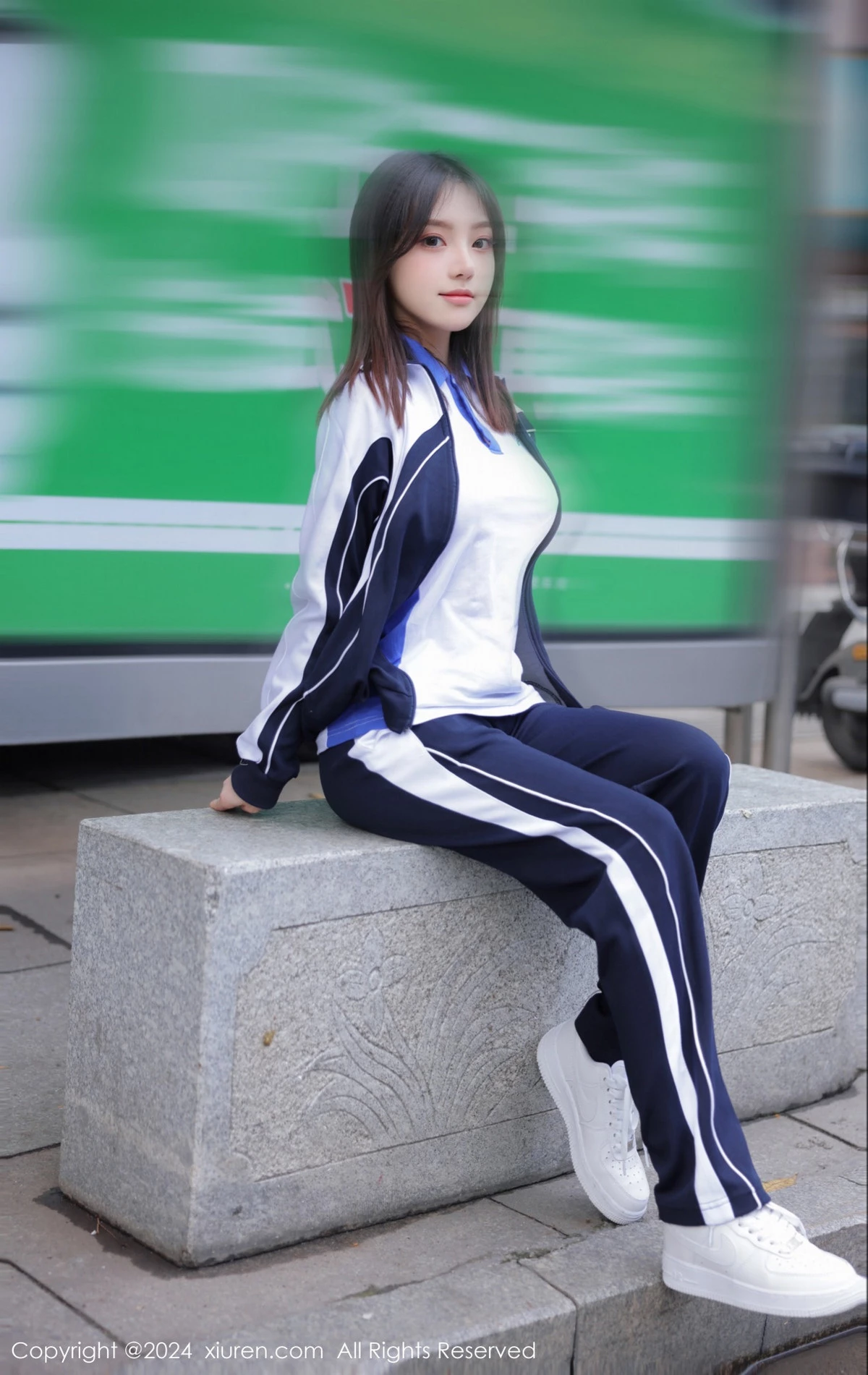 [XiuRen秀人网]第7994期豆瓣酱写真-秀人集