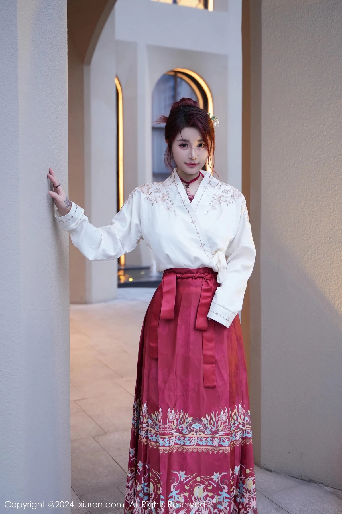 图片[4]-[XiuRen秀人网]第7985期美七写真-秀人集