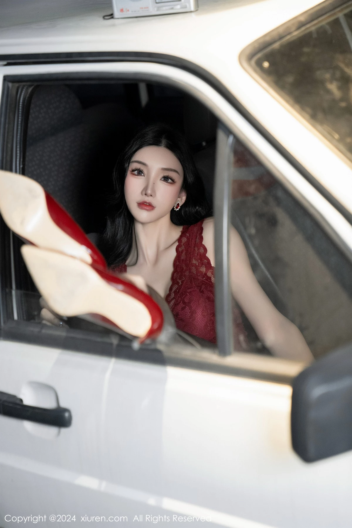 图片[32]-[XiuRen秀人网]第7993期周于希写真-秀人集