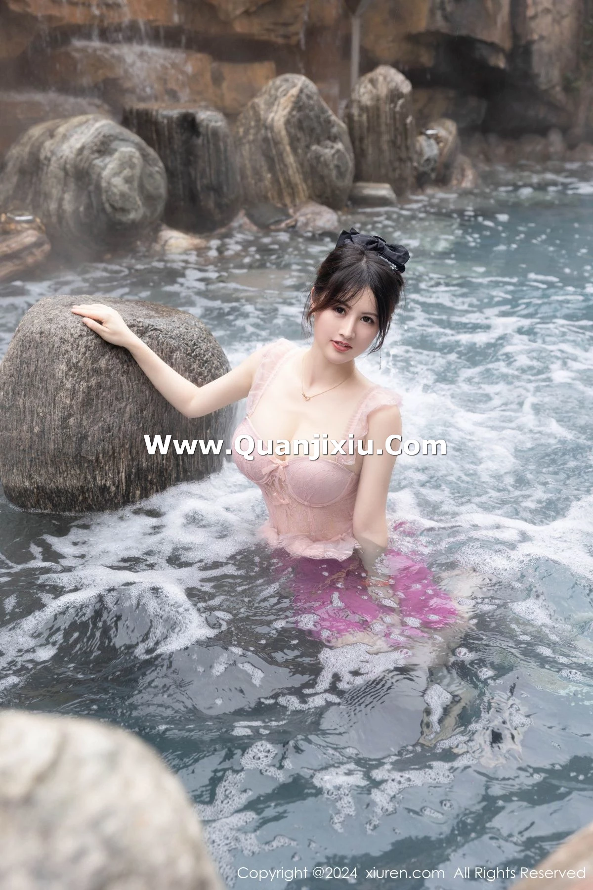 图片[3]-[XiuRen秀人网]第8039期诗诗写真-秀人集