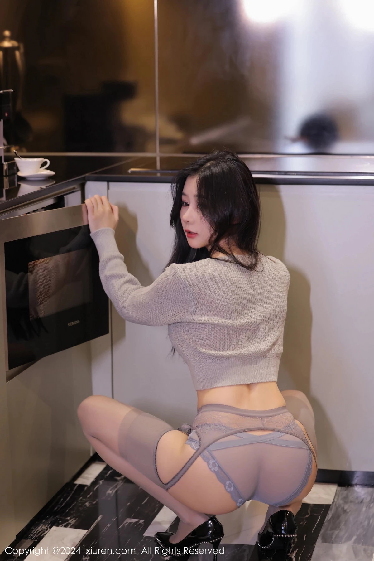 图片[14]-[XiuRen秀人网]第8041期尹甜甜写真-秀人集